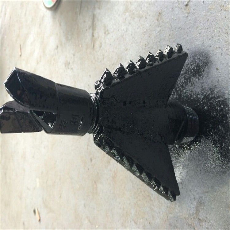岩石组合钻头.jpg