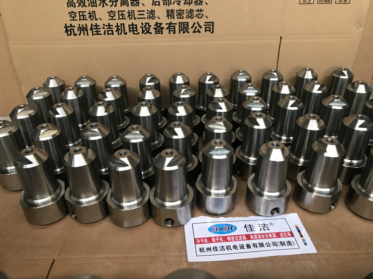 1765585322296160.jpg 微信图片_2018080819503511.jpg